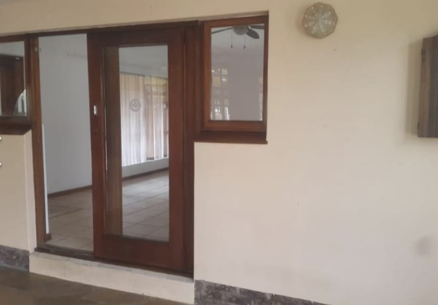 To Let 3 Bedroom Property for Rent in Gonubie Eastern Cape